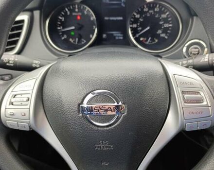 Серый Ниссан Rogue, объемом двигателя 2.49 л и пробегом 78 тыс. км за 13400 $, фото 15 на Automoto.ua