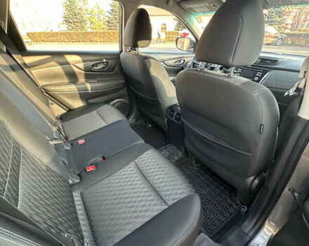 Серый Ниссан Rogue, объемом двигателя 2.49 л и пробегом 206 тыс. км за 12999 $, фото 18 на Automoto.ua