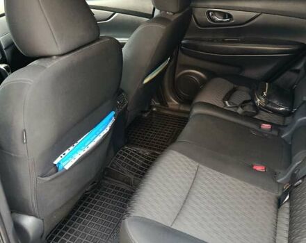 Сірий Ніссан Rogue, об'ємом двигуна 2.5 л та пробігом 170 тис. км за 12800 $, фото 23 на Automoto.ua