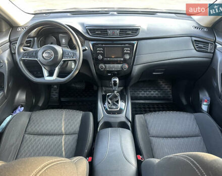 Серый Ниссан Rogue, объемом двигателя 2.49 л и пробегом 206 тыс. км за 12999 $, фото 27 на Automoto.ua