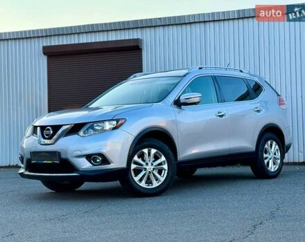 Серый Ниссан Rogue, объемом двигателя 2.5 л и пробегом 113 тыс. км за 13500 $, фото 1 на Automoto.ua