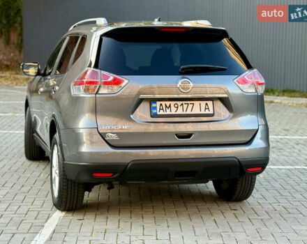 Серый Ниссан Rogue, объемом двигателя 2.49 л и пробегом 83 тыс. км за 12500 $, фото 17 на Automoto.ua