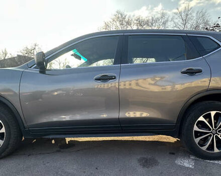 Серый Ниссан Rogue, объемом двигателя 2.49 л и пробегом 206 тыс. км за 12999 $, фото 12 на Automoto.ua