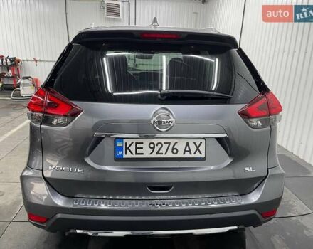 Серый Ниссан Rogue, объемом двигателя 2.49 л и пробегом 140 тыс. км за 16500 $, фото 5 на Automoto.ua