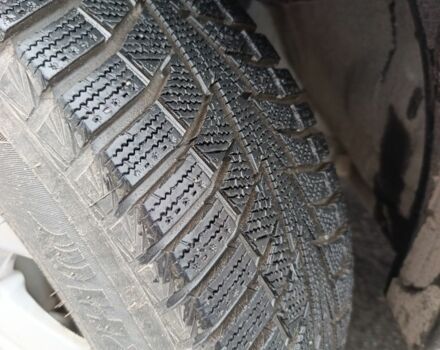 Сірий Ніссан Rogue, об'ємом двигуна 2.5 л та пробігом 79 тис. км за 317 $, фото 4 на Automoto.ua