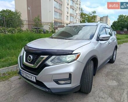 Сірий Ніссан Rogue, об'ємом двигуна 2.5 л та пробігом 170 тис. км за 12800 $, фото 15 на Automoto.ua