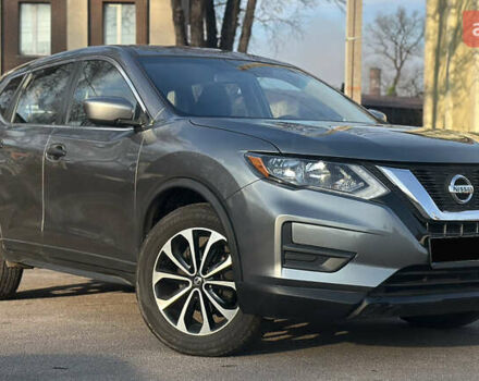 Серый Ниссан Rogue, объемом двигателя 2.49 л и пробегом 206 тыс. км за 12999 $, фото 4 на Automoto.ua