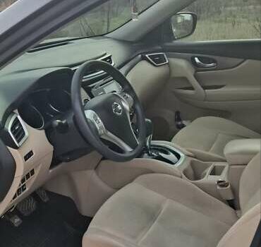 Серый Ниссан Rogue, объемом двигателя 2.5 л и пробегом 112 тыс. км за 12500 $, фото 4 на Automoto.ua