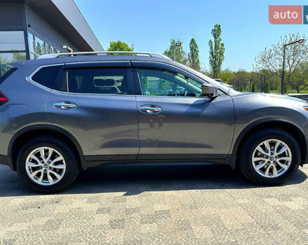 Сірий Ніссан Rogue, об'ємом двигуна 2.49 л та пробігом 66 тис. км за 14500 $, фото 6 на Automoto.ua
