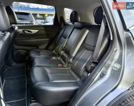 Серый Ниссан Rogue, объемом двигателя 2.5 л и пробегом 92 тыс. км за 14500 $, фото 8 на Automoto.ua