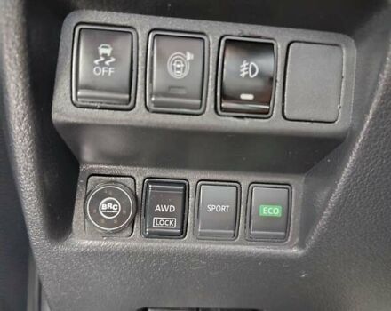 Сірий Ніссан Rogue, об'ємом двигуна 2.5 л та пробігом 170 тис. км за 12800 $, фото 31 на Automoto.ua