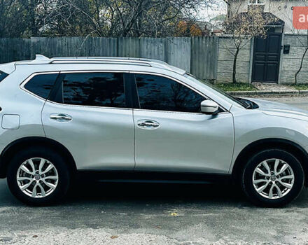 Серый Ниссан Rogue, объемом двигателя 2.49 л и пробегом 190 тыс. км за 12200 $, фото 14 на Automoto.ua