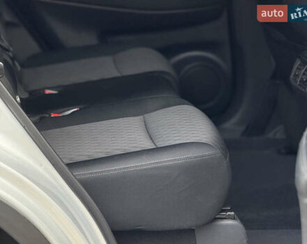 Серый Ниссан Rogue, объемом двигателя 2.5 л и пробегом 162 тыс. км за 12900 $, фото 44 на Automoto.ua