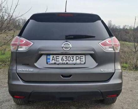 Серый Ниссан Rogue, объемом двигателя 2.5 л и пробегом 112 тыс. км за 12500 $, фото 2 на Automoto.ua