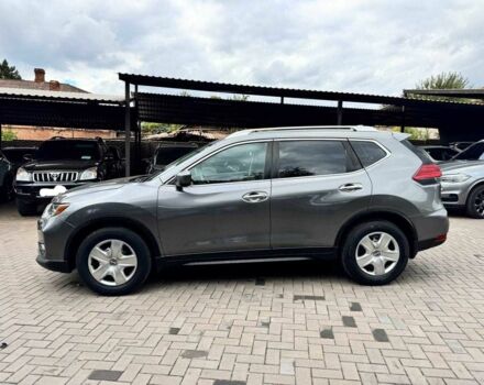 Серый Ниссан Rogue, объемом двигателя 2.5 л и пробегом 161 тыс. км за 13200 $, фото 5 на Automoto.ua