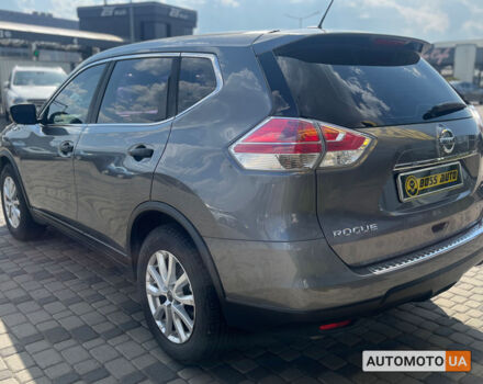 Серый Ниссан Rogue, объемом двигателя 2.5 л и пробегом 132 тыс. км за 12700 $, фото 4 на Automoto.ua