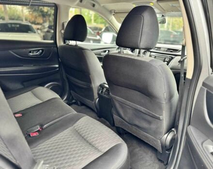 Серый Ниссан Rogue, объемом двигателя 2.5 л и пробегом 161 тыс. км за 13200 $, фото 16 на Automoto.ua