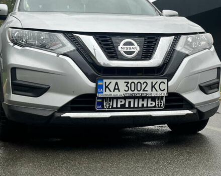 Серый Ниссан Rogue, объемом двигателя 2.5 л и пробегом 215 тыс. км за 15000 $, фото 8 на Automoto.ua