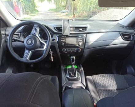 Сірий Ніссан Rogue, об'ємом двигуна 2.5 л та пробігом 160 тис. км за 12000 $, фото 2 на Automoto.ua