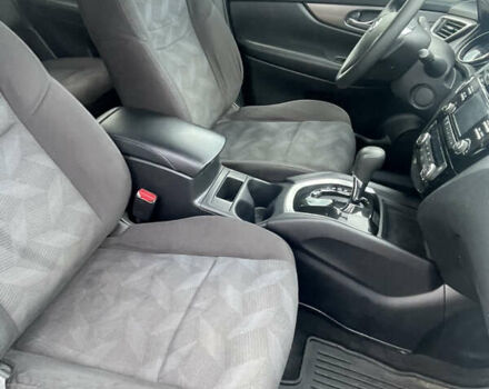 Сірий Ніссан Rogue, об'ємом двигуна 2.49 л та пробігом 148 тис. км за 13800 $, фото 8 на Automoto.ua