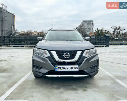 Серый Ниссан Rogue, объемом двигателя 2.49 л и пробегом 117 тыс. км за 15990 $, фото 1 на Automoto.ua