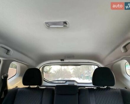 Ніссан Rogue 2016 у Тернополі на Automoto.ua Сірий Ніссан Rogue, об'ємом двигуна 2.5 л та пробігом 193 тис. км за 12350 $, фото 2 на Automoto.ua