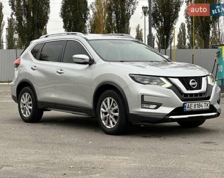 Серый Ниссан Rogue, объемом двигателя 2.49 л и пробегом 162 тыс. км за 11700 $, фото 2 на Automoto.ua
