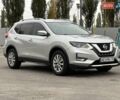 Серый Ниссан Rogue, объемом двигателя 2.49 л и пробегом 162 тыс. км за 11700 $, фото 2 на Automoto.ua