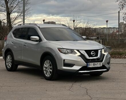 Серый Ниссан Rogue, объемом двигателя 2.5 л и пробегом 150 тыс. км за 13999 $, фото 1 на Automoto.ua