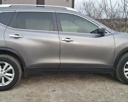 Серый Ниссан Rogue, объемом двигателя 2.5 л и пробегом 112 тыс. км за 12500 $, фото 1 на Automoto.ua