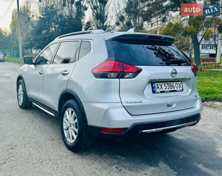 Серый Ниссан Rogue, объемом двигателя 2.49 л и пробегом 190 тыс. км за 12200 $, фото 9 на Automoto.ua