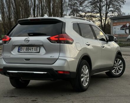 Серый Ниссан Rogue, объемом двигателя 2.5 л и пробегом 150 тыс. км за 13999 $, фото 7 на Automoto.ua