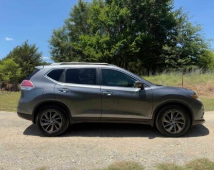 Серый Ниссан Rogue, объемом двигателя 2.5 л и пробегом 75 тыс. км за 6500 $, фото 7 на Automoto.ua