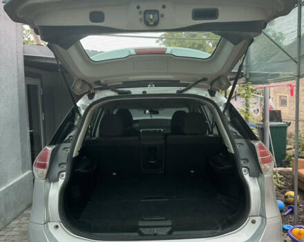 Серый Ниссан Rogue, объемом двигателя 2.49 л и пробегом 149 тыс. км за 11900 $, фото 14 на Automoto.ua