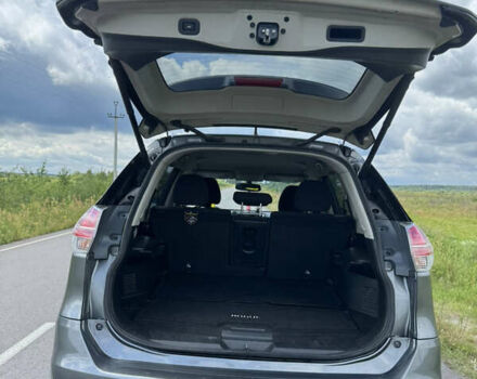 Серый Ниссан Rogue, объемом двигателя 2.49 л и пробегом 122 тыс. км за 14000 $, фото 8 на Automoto.ua