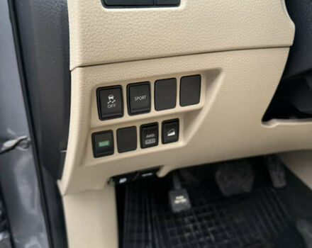 Сірий Ніссан Rogue, об'ємом двигуна 2.49 л та пробігом 138 тис. км за 11999 $, фото 28 на Automoto.ua