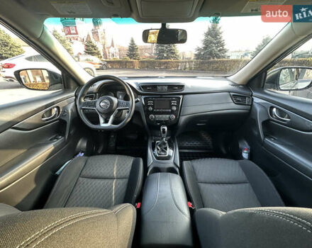 Серый Ниссан Rogue, объемом двигателя 2.49 л и пробегом 206 тыс. км за 12999 $, фото 28 на Automoto.ua