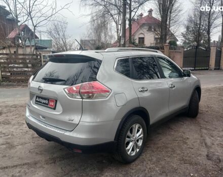 Серый Ниссан Rogue, объемом двигателя 2.5 л и пробегом 148 тыс. км за 12990 $, фото 4 на Automoto.ua