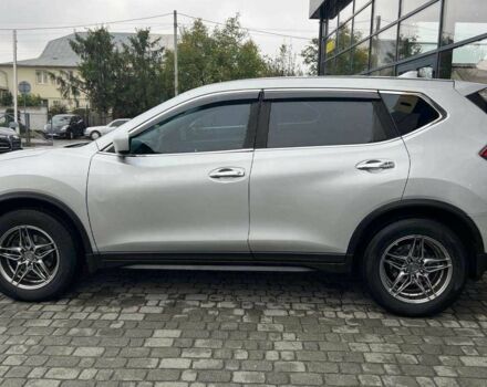 Серый Ниссан Rogue, объемом двигателя 2.5 л и пробегом 165 тыс. км за 14400 $, фото 3 на Automoto.ua