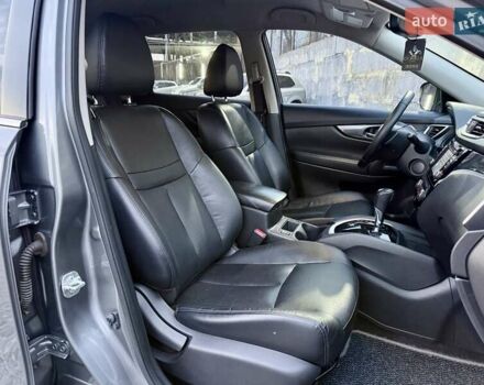 Серый Ниссан Rogue, объемом двигателя 2.5 л и пробегом 92 тыс. км за 14500 $, фото 10 на Automoto.ua