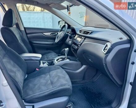 Серый Ниссан Rogue, объемом двигателя 2.5 л и пробегом 113 тыс. км за 13500 $, фото 22 на Automoto.ua