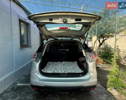 Серый Ниссан Rogue, объемом двигателя 2.49 л и пробегом 149 тыс. км за 11900 $, фото 9 на Automoto.ua