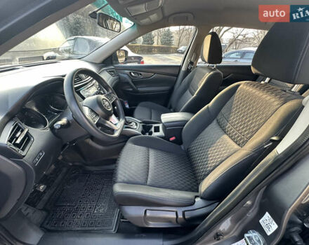 Серый Ниссан Rogue, объемом двигателя 2.49 л и пробегом 206 тыс. км за 12999 $, фото 14 на Automoto.ua