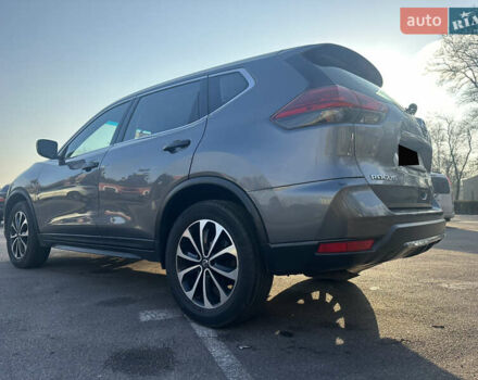 Серый Ниссан Rogue, объемом двигателя 2.49 л и пробегом 206 тыс. км за 12999 $, фото 11 на Automoto.ua