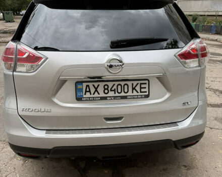 Серый Ниссан Rogue, объемом двигателя 2.49 л и пробегом 172 тыс. км за 13500 $, фото 3 на Automoto.ua