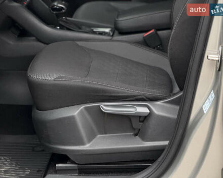 Серый Ниссан Rogue, объемом двигателя 2.5 л и пробегом 162 тыс. км за 12900 $, фото 33 на Automoto.ua