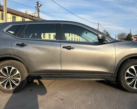 Серый Ниссан Rogue, объемом двигателя 2.49 л и пробегом 206 тыс. км за 12999 $, фото 7 на Automoto.ua