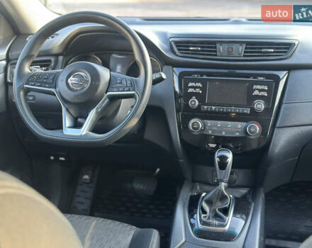 Серый Ниссан Rogue, объемом двигателя 2.49 л и пробегом 206 тыс. км за 12999 $, фото 29 на Automoto.ua