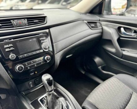 Серый Ниссан Rogue, объемом двигателя 2.5 л и пробегом 161 тыс. км за 13200 $, фото 13 на Automoto.ua