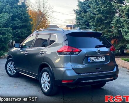 Серый Ниссан Rogue, объемом двигателя 2.5 л и пробегом 165 тыс. км за 13500 $, фото 5 на Automoto.ua